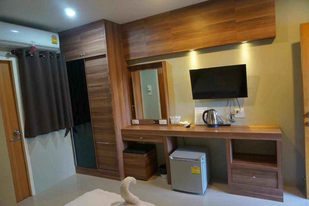 Hotel The Rhea à Udon Thani Extérieur photo